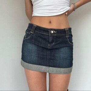 William Rast Dark Denim Faded Whiskered Cuffed Denim Mini Skirt Size 27